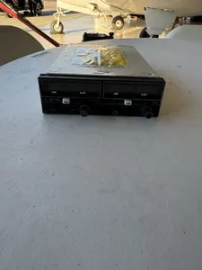 Bendix King KX 155 14volt With Glide Slope, Rack, Backplate, And plugs